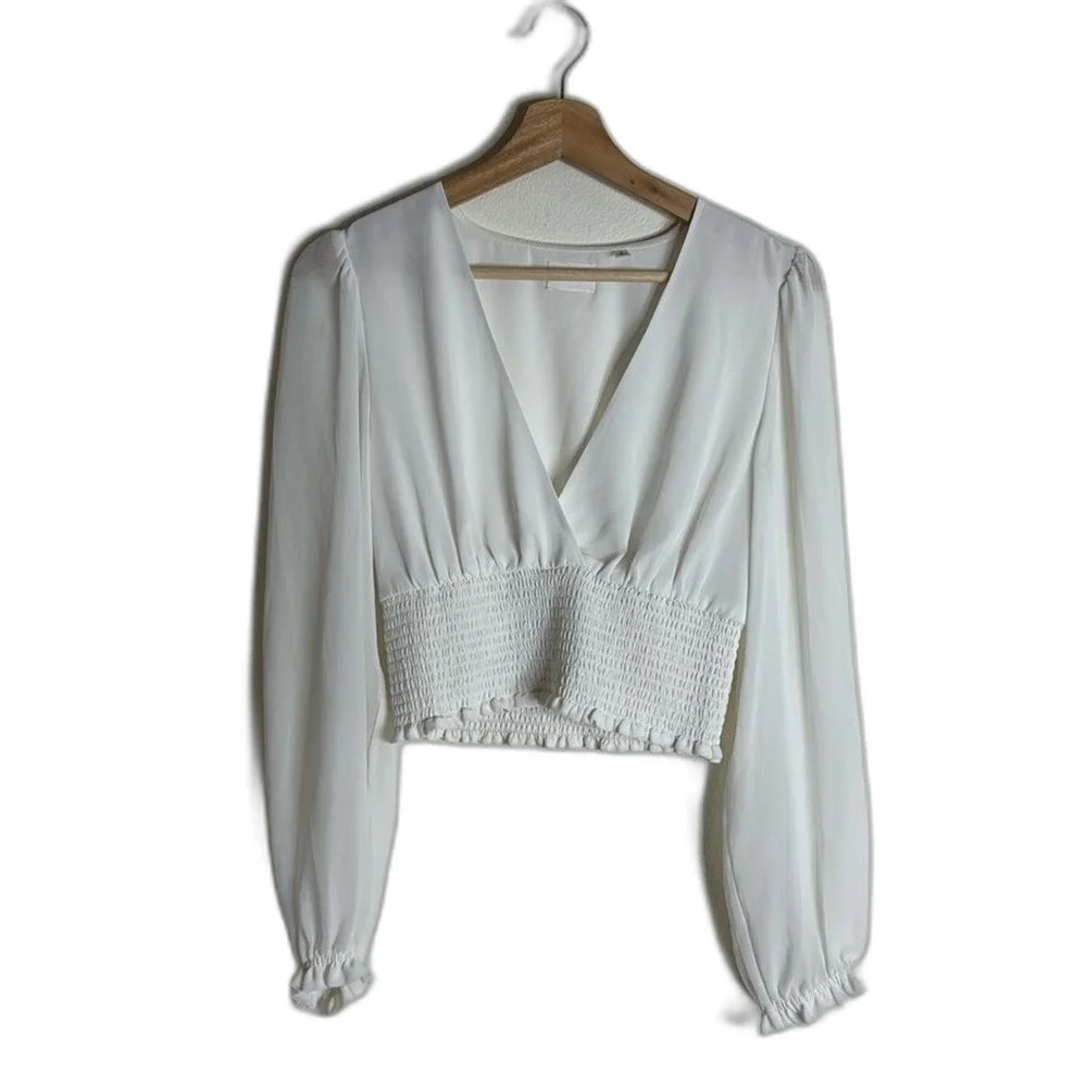 Wilfred Wistful white Blouse - Aritzia V neck sheer sleeves smocked bodice M